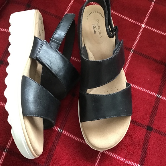 Black Leather Sandals - Picture 1 of 3